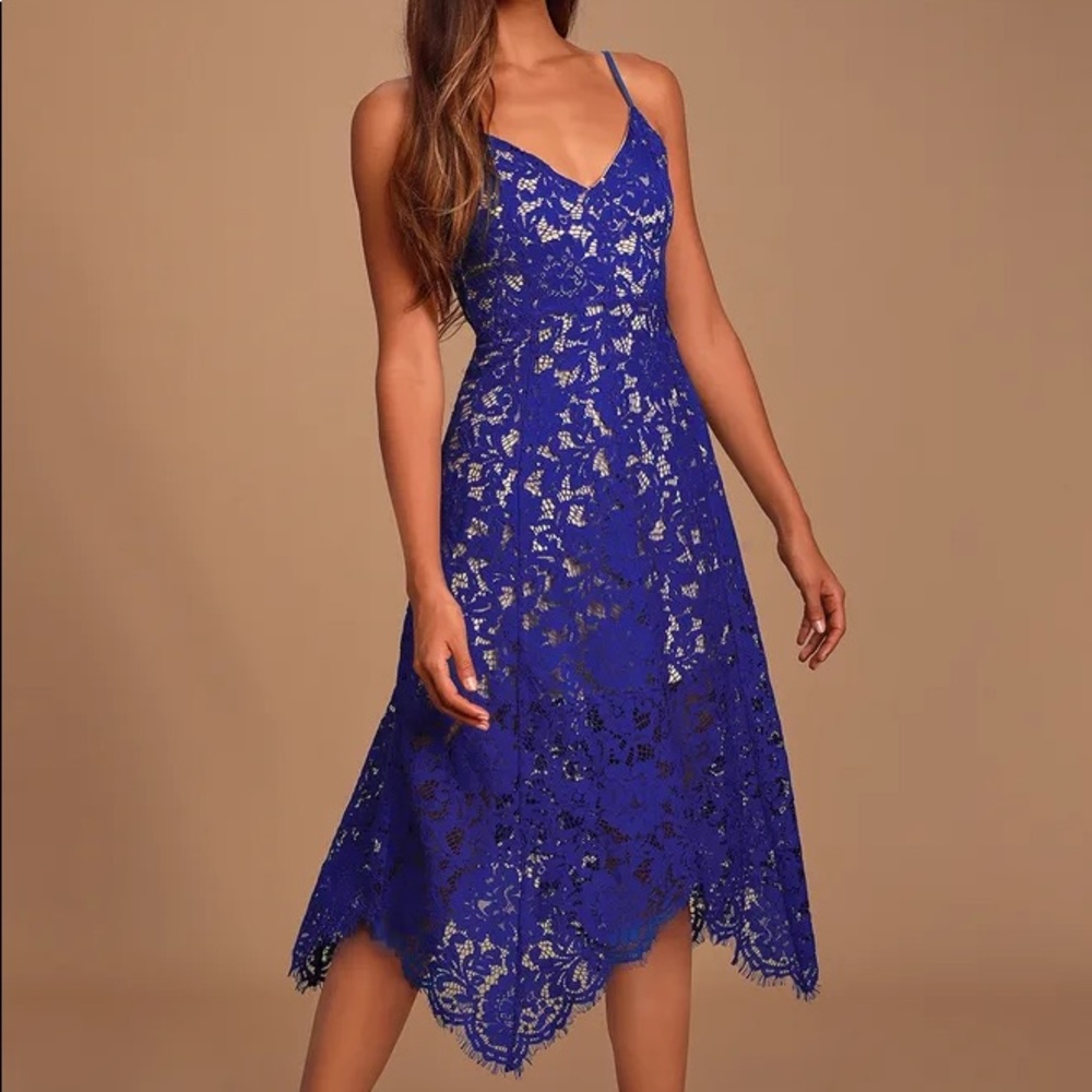 Lulu’s Blue lace dress